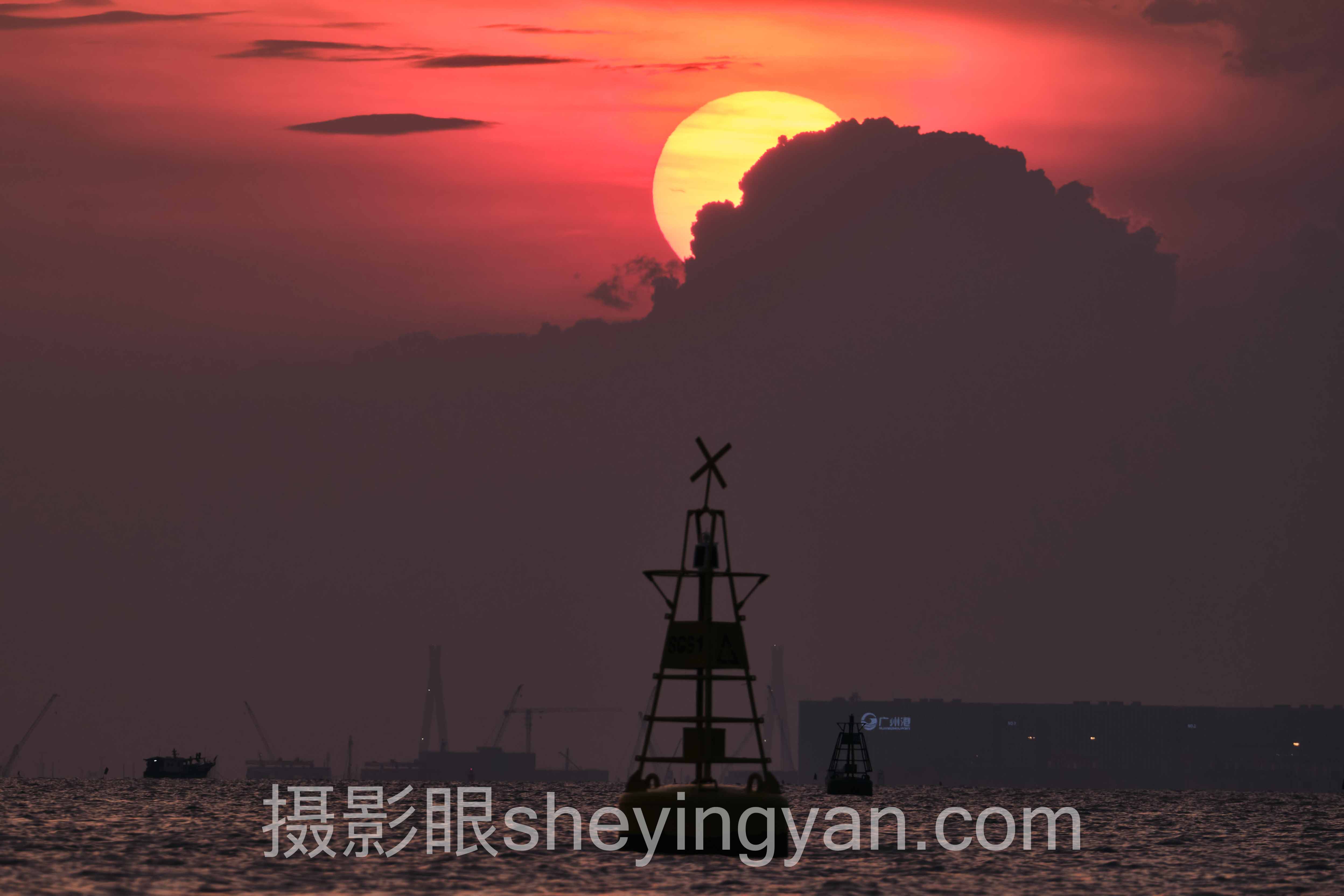 2024年AI照片评分数据报告：照片点评行业的6个关键趋势